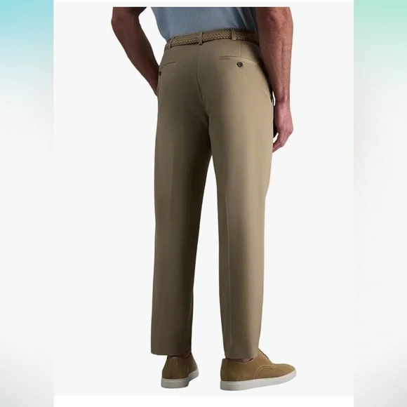 EUC Haggar Men's Tan Classic Dress Pants with pleated front - Picture 4 of 7